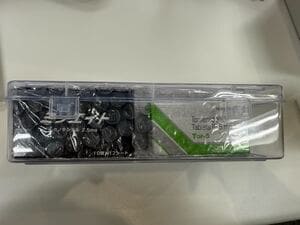 袋バージョンの梱包の中のプラスチックケース横