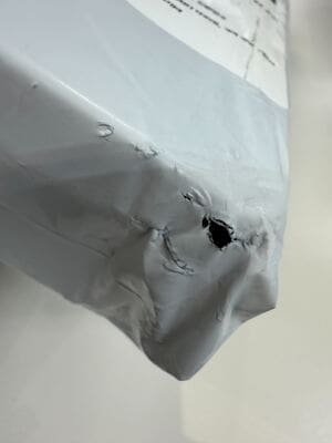 袋バージョンの梱包破損部分2